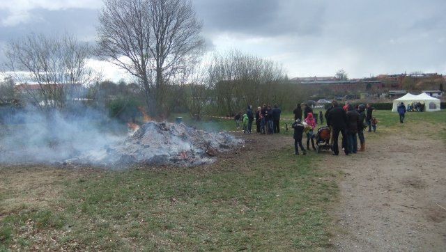 Osterfeuer2012_10