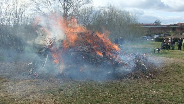 Osterfeuer2012_7